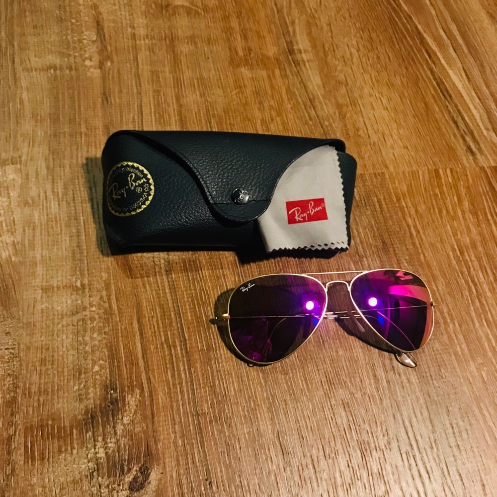 Ray-Ban Pink Mirrored Aviator Sunglasses